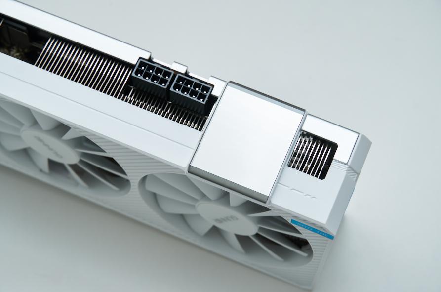 蓝戟arca770显卡,intel蓝戟arc750