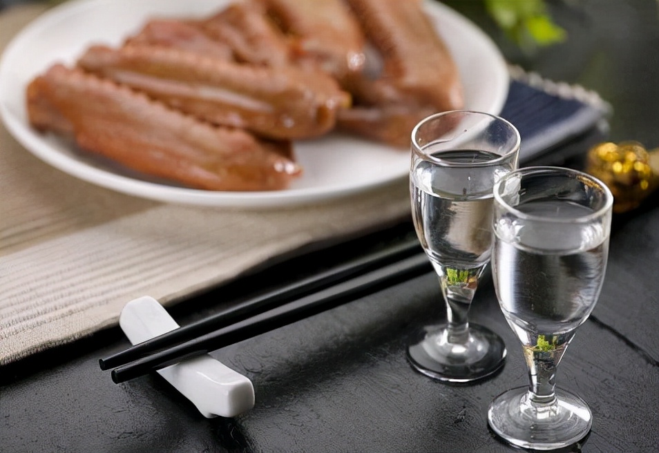 泸州老窖升级版,泸州老窖新款二曲酒