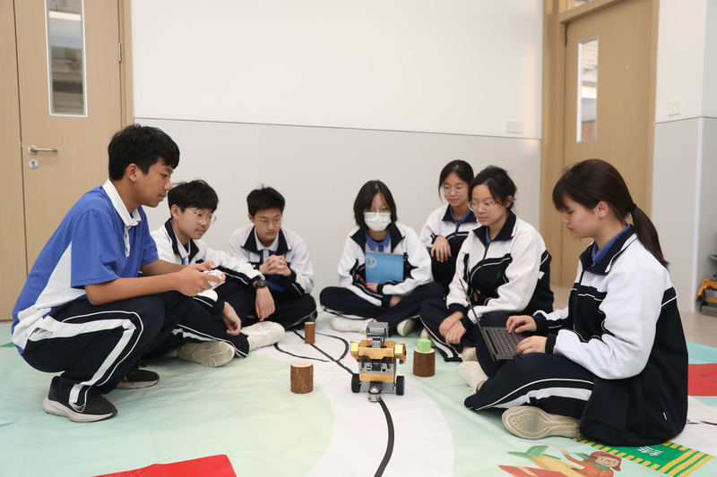 深圳市聚龙科学学校只有高中吗,聚龙科中中式教育