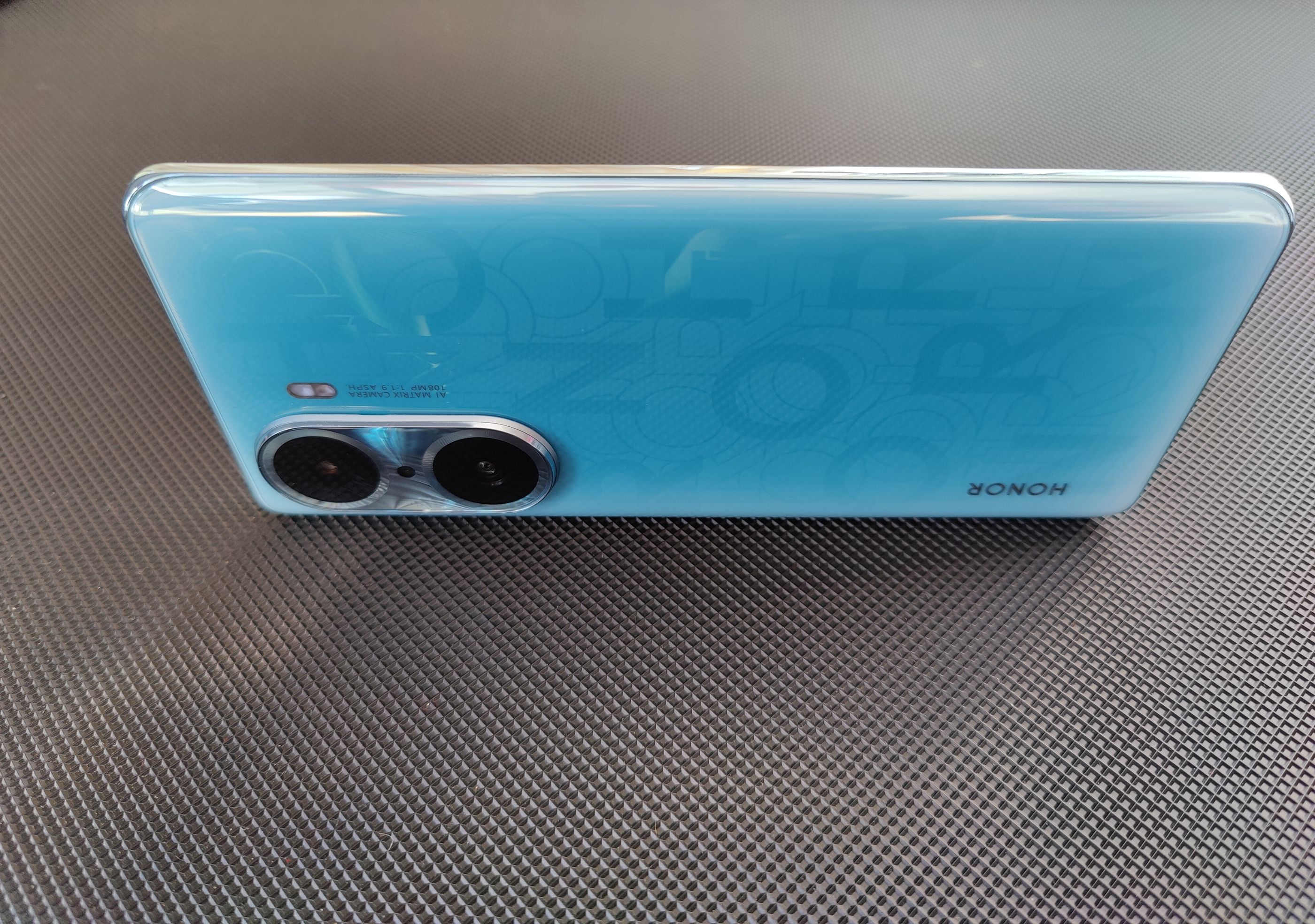 荣耀新出的手机荣耀60pro怎么样,荣耀60pro手机有哪些黑科技