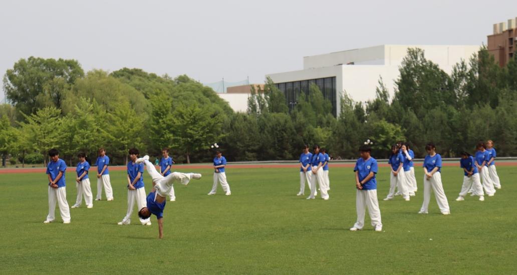 齐舞沈阳城市学院,沈阳城市学院百人齐舞