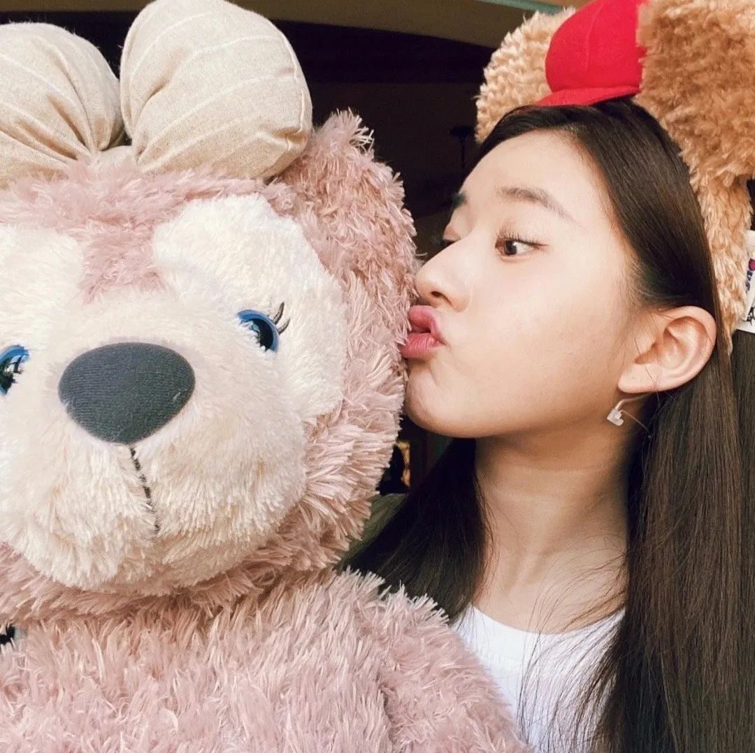 赵露思表情包头像,下载赵露思爱豆头像