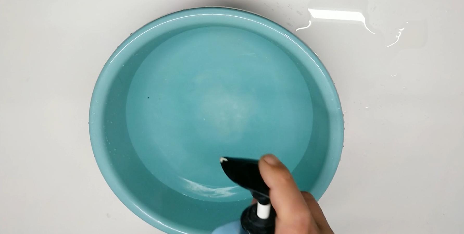 毛呢大衣怎么清洗小妙招,呢子大衣不用水怎么洗好