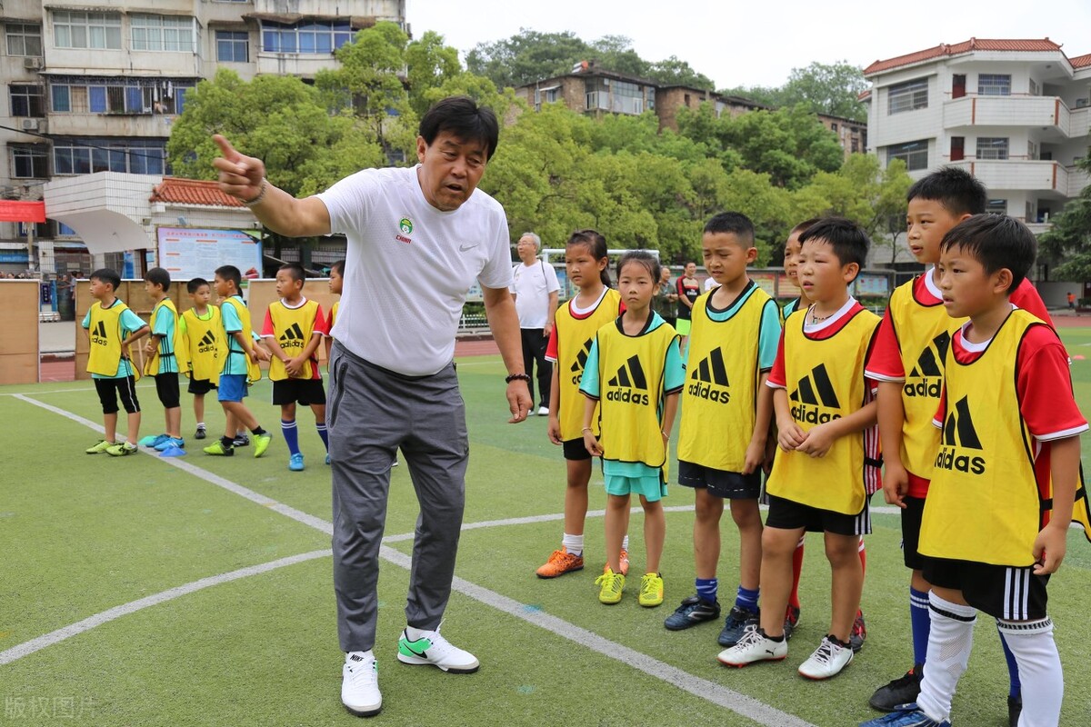 为什么贵州村超足球那么火,贵州足球村为什么突然火起来了