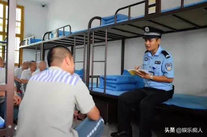 监狱里当组长有什么好处,在监狱犯人当组长好吗