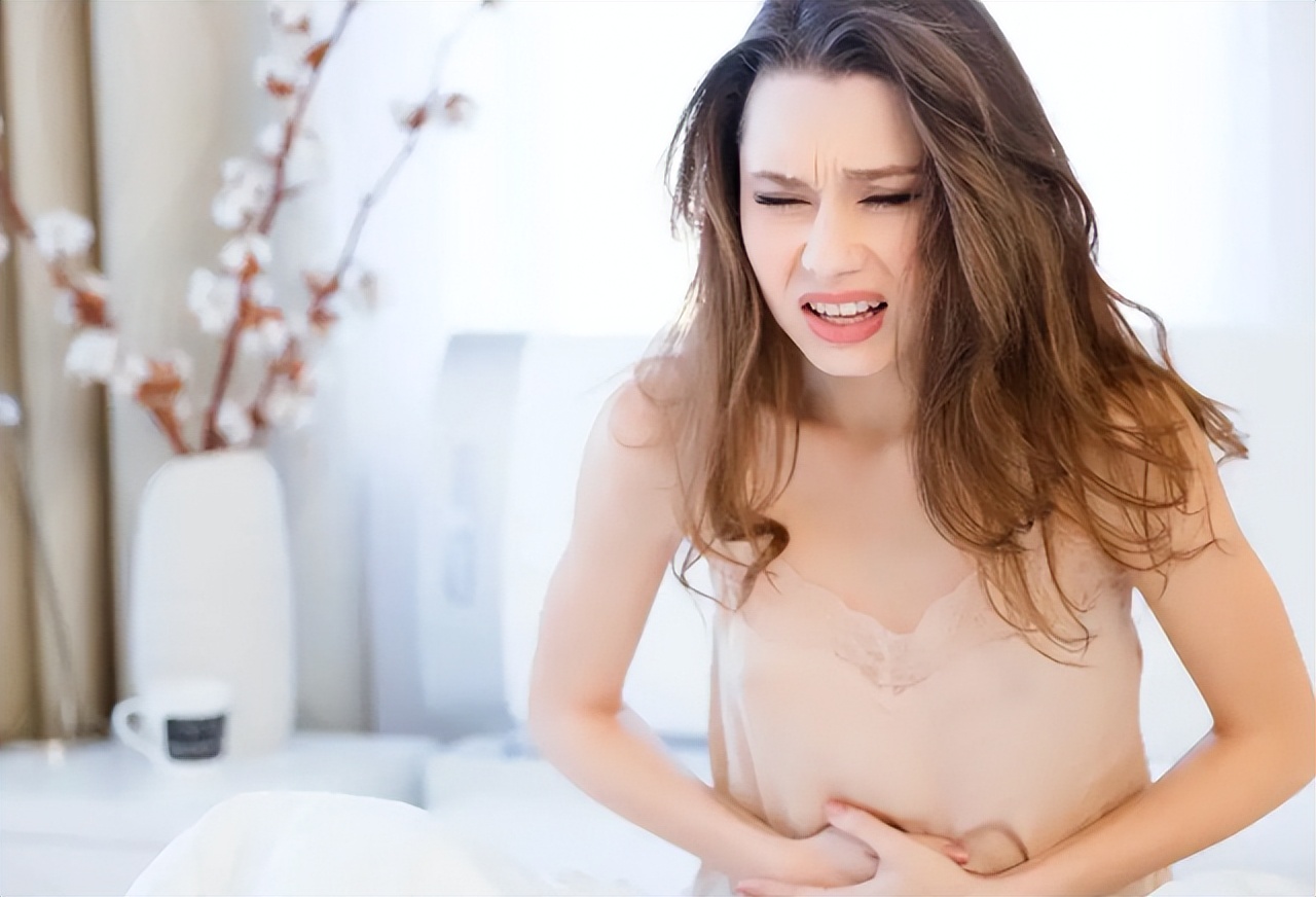 恶露排出像肉一样的血块,来事有血块像肉一样是怎么回事