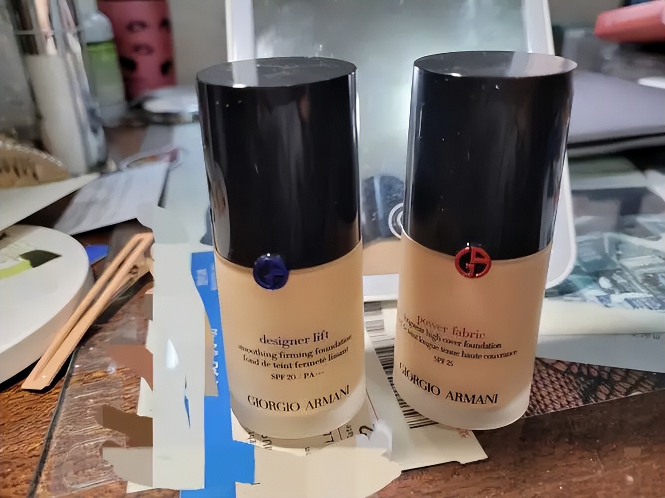 适合混油皮的阿玛尼持妆粉底液,完美的遮瑕效果好的粉底液