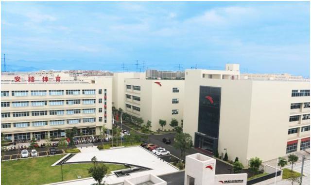 美国大亨做空白银事件,美国亏百亿的老板