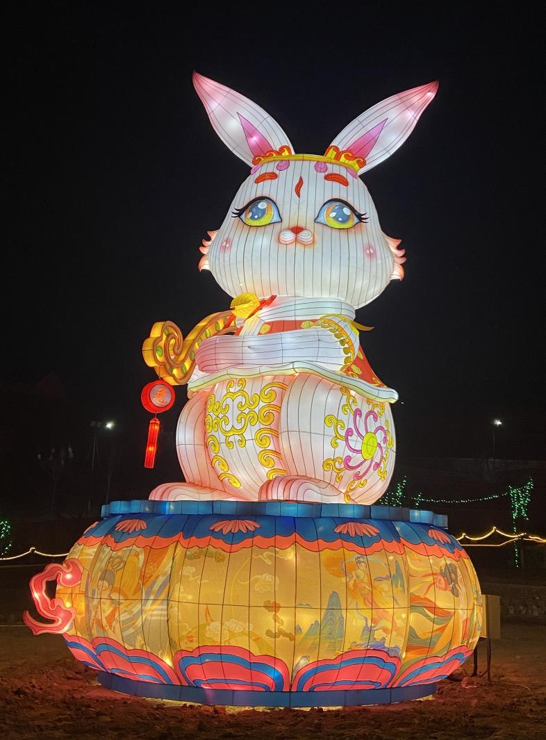 比年味谁更浓？谁能比得过花灯锦簇的栖云！