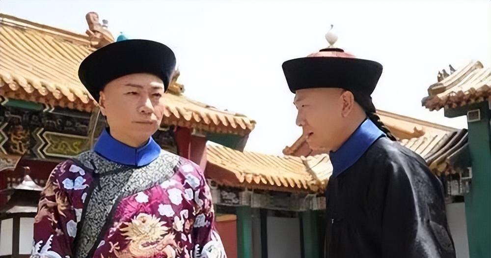 禁忌宫廷:太监洗澡妃子的真相揭秘!