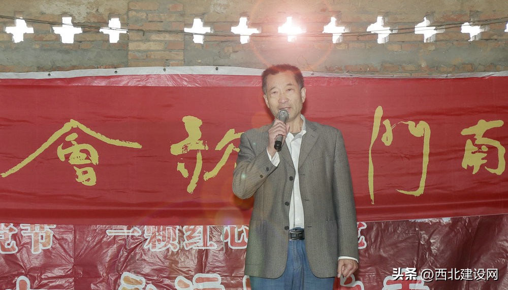 爱国主义志愿宣传服务活动走进陕西礼泉肖河古道现代农业公司