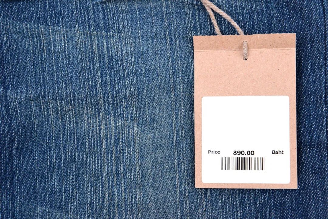 逛超市用“自助机”结账时，和宝宝说的英文