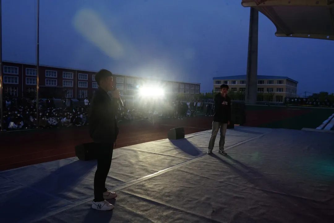 大连中港通关学校,大连中港通关学校位置