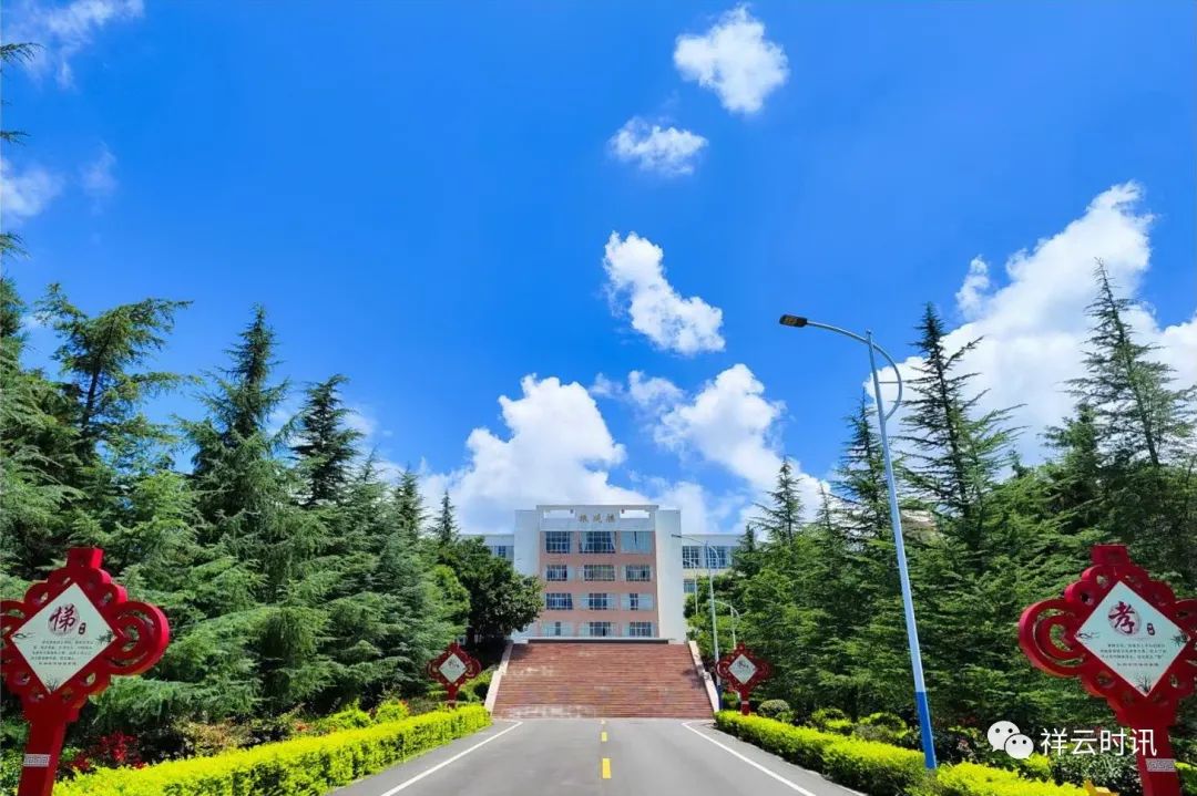 传承红色基因争做优秀教育工作者,传承红色基因弘扬劳模精神