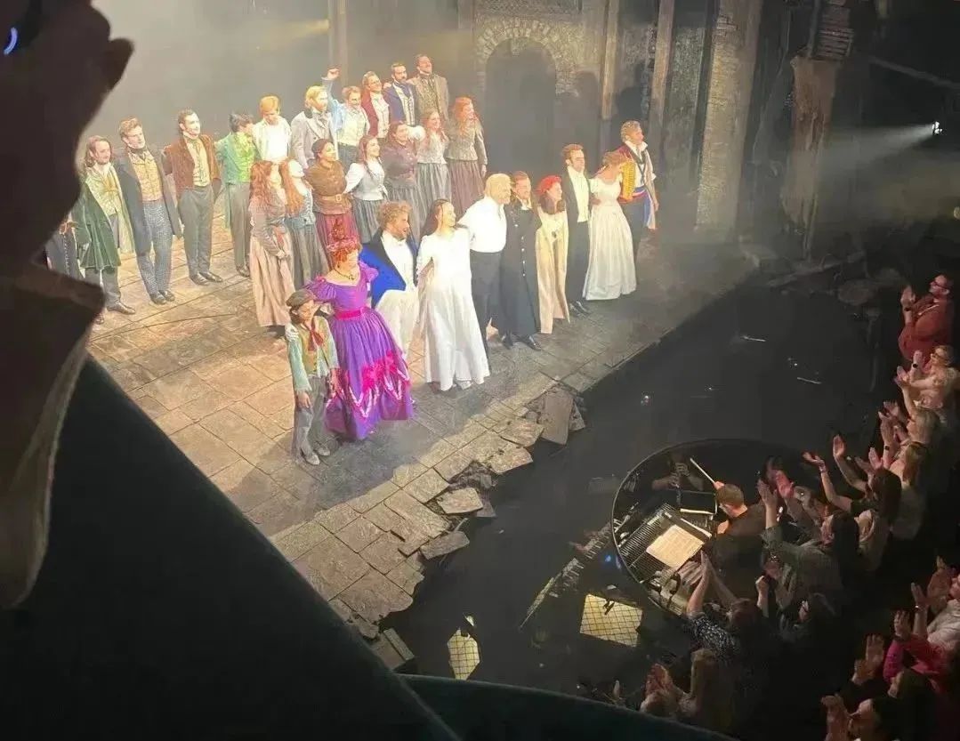 从1995年到现在，社交中的钱依然是个问题