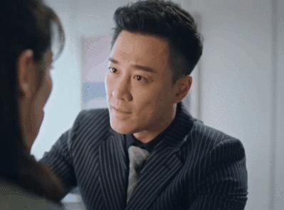 老演员整容脸变形,老年人整容前后照片