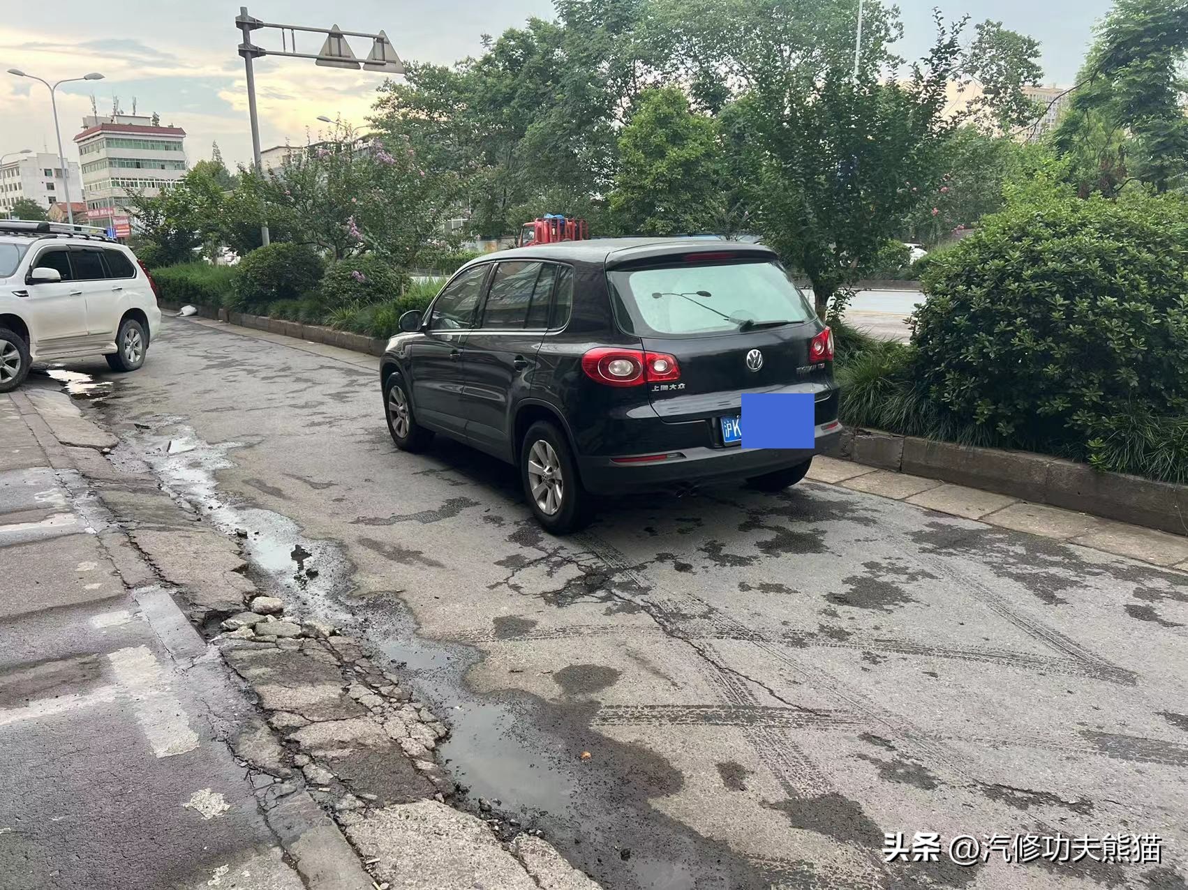 大众途观l2.0t2022保养复位,途观l2017款380tsi四驱豪华版保养