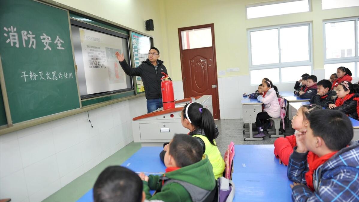 孩子考不上高中怎么办上私立高中,学习很好考不上高中的孩子