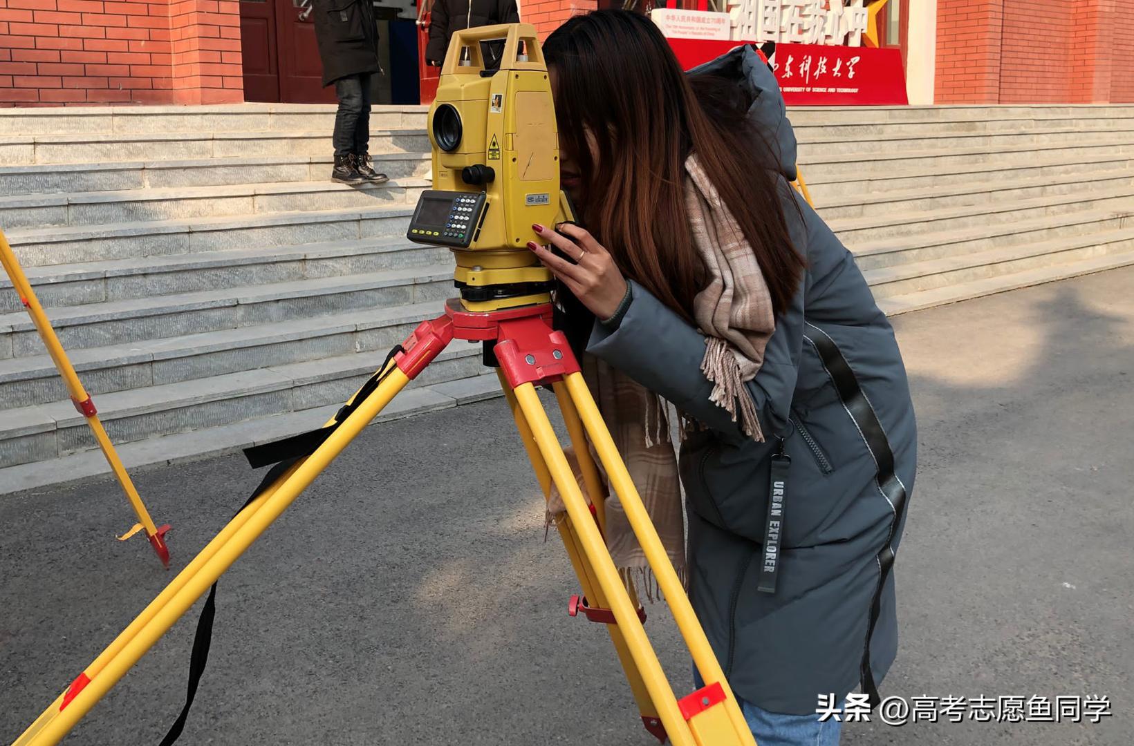 二本学什么专业就业率好薪资高,二本理科就业前景好的专业排名