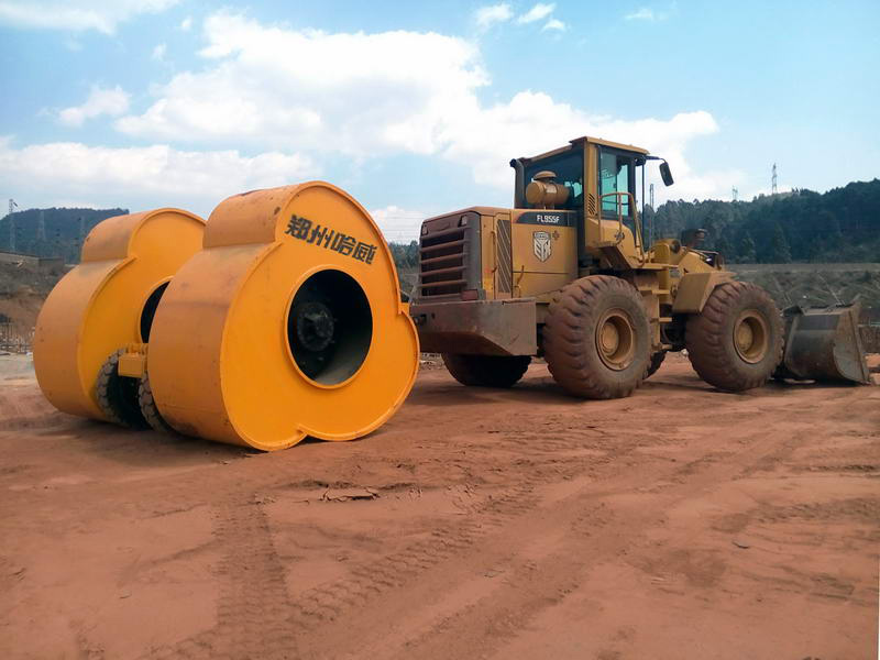 冲击碾压和压路机有什么区别,冲击式压路机碾压效果如何