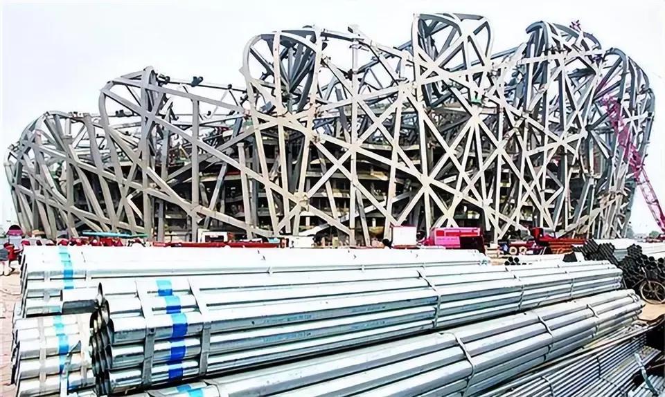 建造鸟巢花费34亿到底是亏还是赚,耗费1.18亿打造的鸟巢