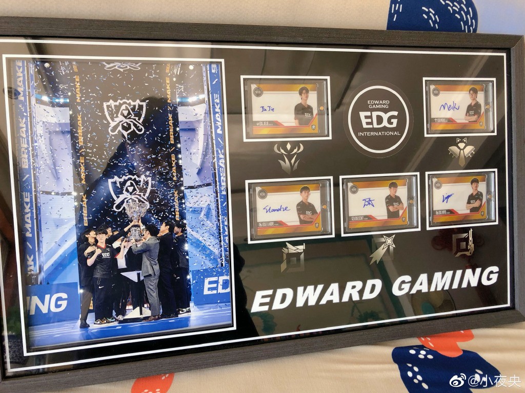 lpl选手卡干啥的,lpl选手藏卡