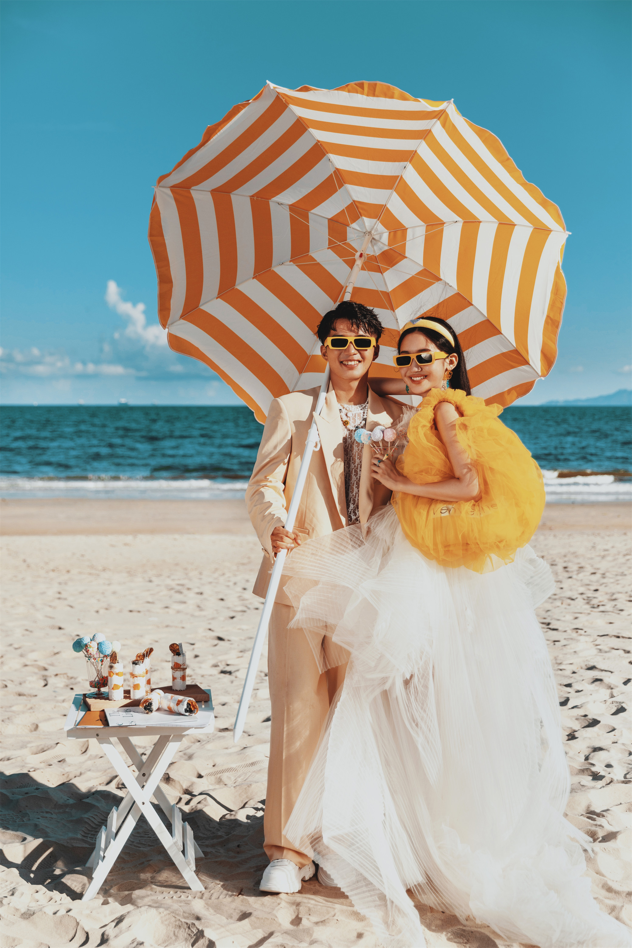 铂爵旅拍三亚婚纱照一套多少钱,三亚旅拍婚纱照推荐哪家好