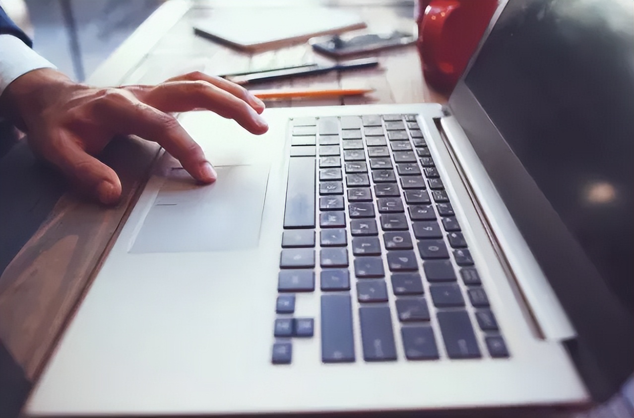 电脑断电后无法正常启动怎么办,电脑启动一下就断电怎么回事