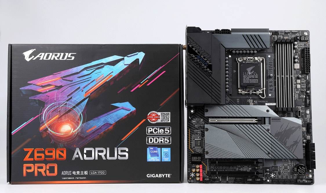 技嘉z690雪鹰和小雕主板评测,技嘉z690小雕pro评测