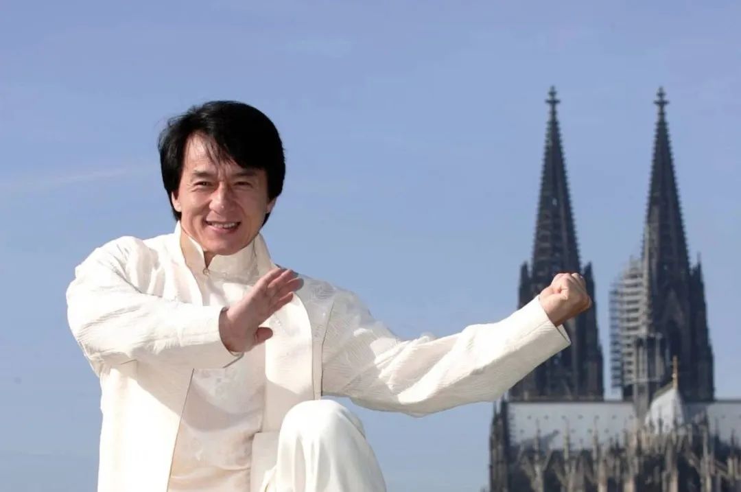 成龙算不算著名的武打演员,成龙真正的功夫