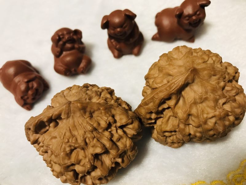 风氏文玩收藏馆:这对儿异形,是不是可以起名叫“小茶壶”呢?