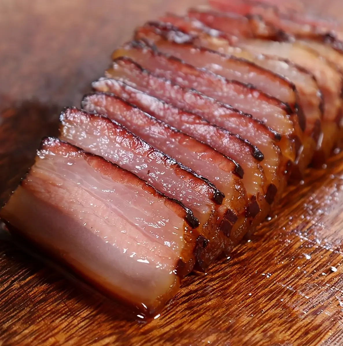 腌腊肉只放盐花椒白酒的做法,腌腊肉只用生抽