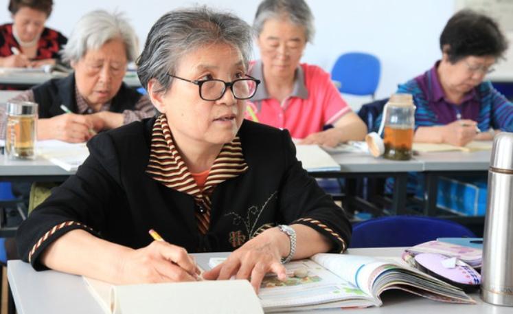 你赠我雪中炭,我回你锦上花——这对母子是对中国人最好诠释