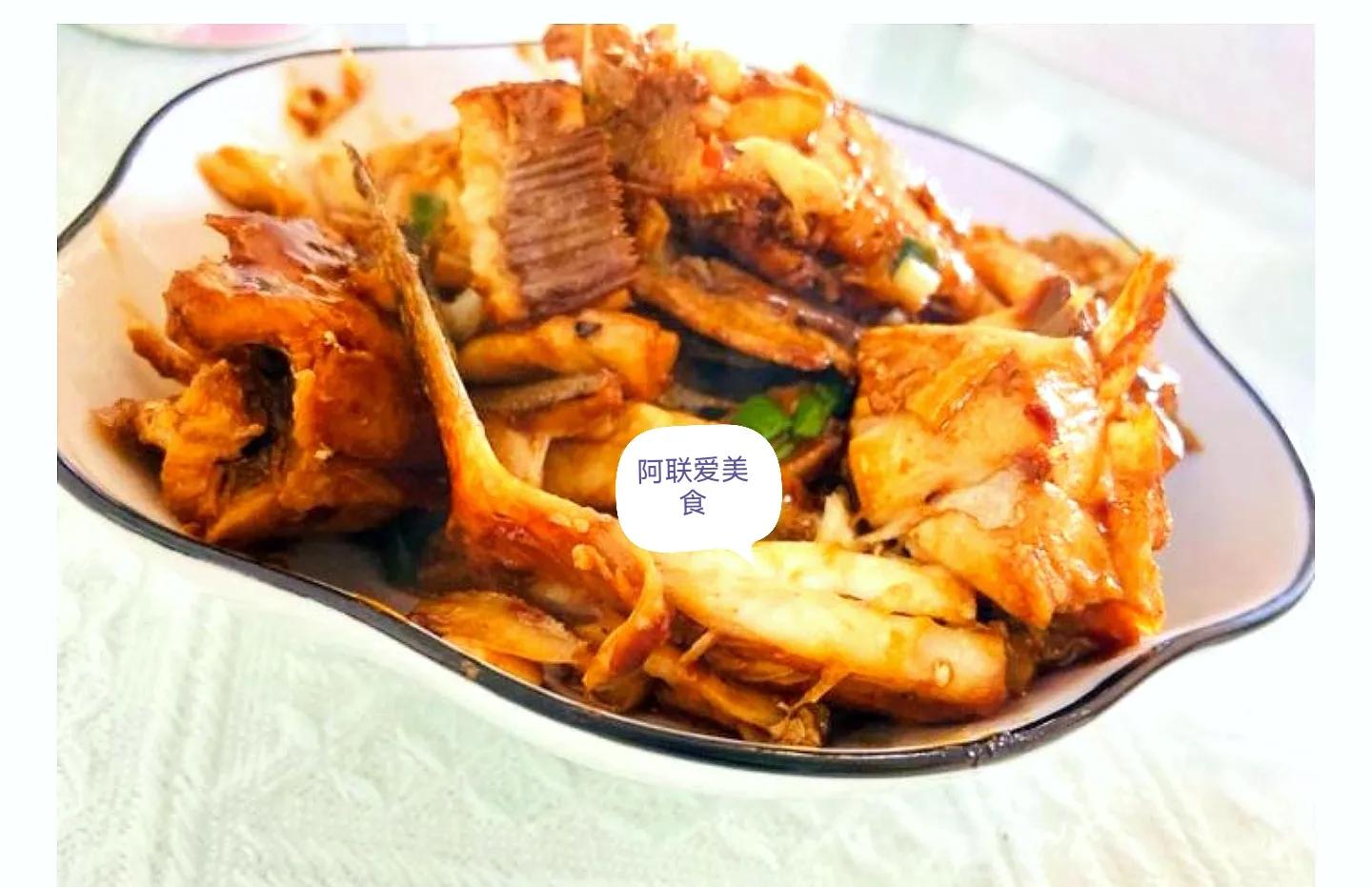 烤鱼什么鱼都好吃,烤鱼又小又没刺的鱼