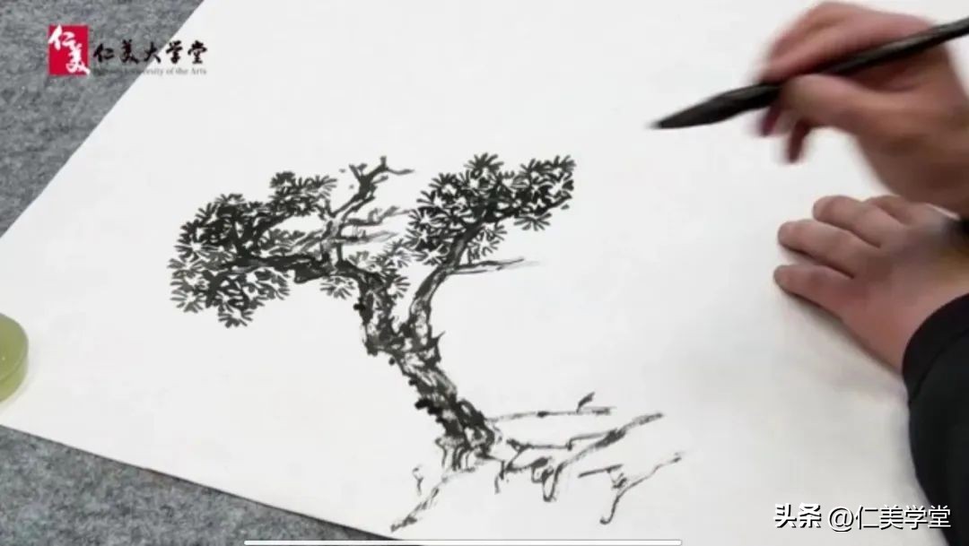 冬日雪景画法,冬季雪景松树的画法