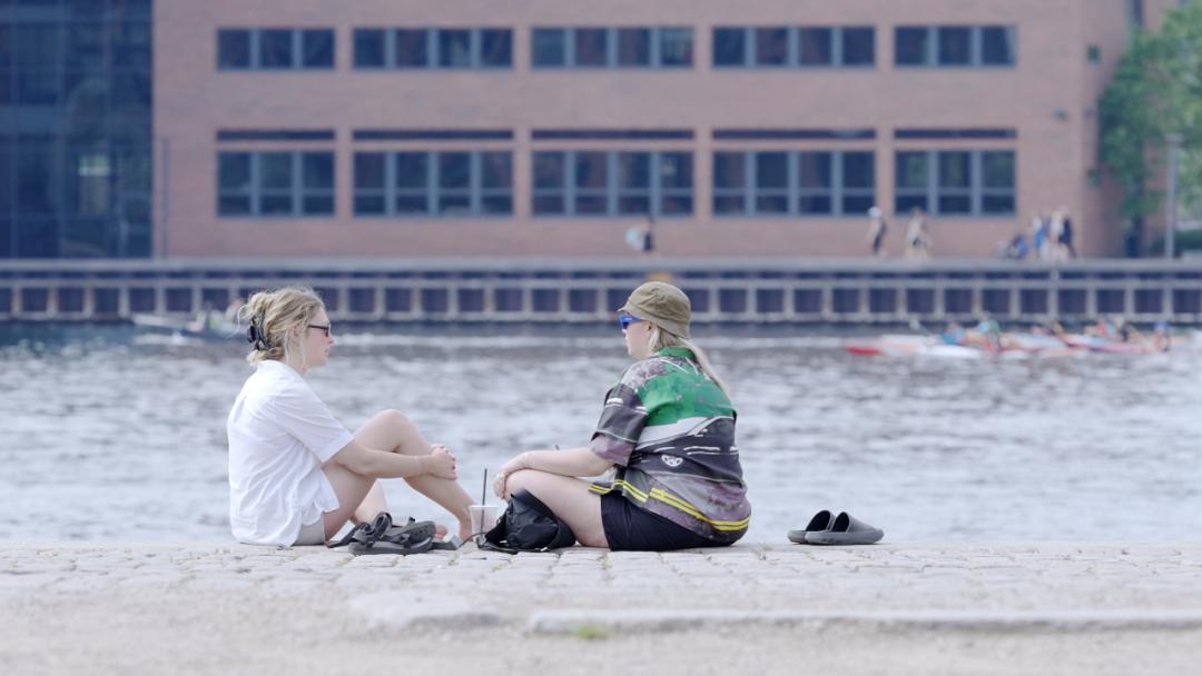 丹麦人的生活方式视频,丹麦人的节俭生活