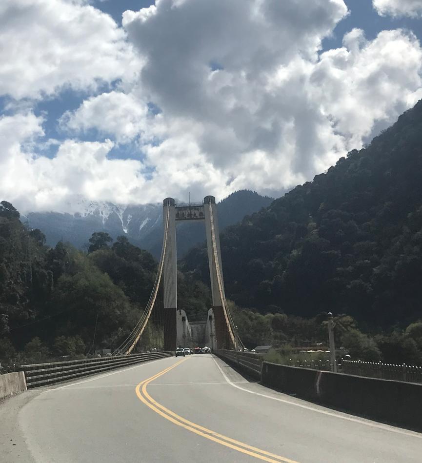 西藏名山南迦巴瓦峰意义,见到南迦巴瓦