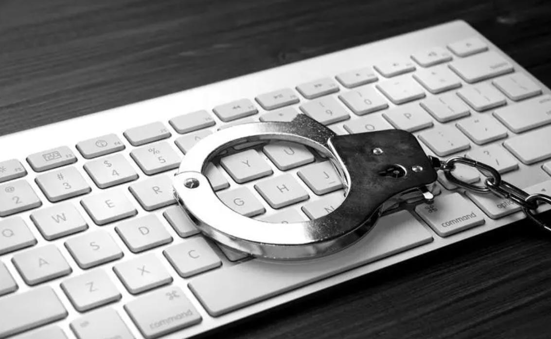 李某等通过网络打码牟利，是否构成网络环境中侵入的刑法认定？