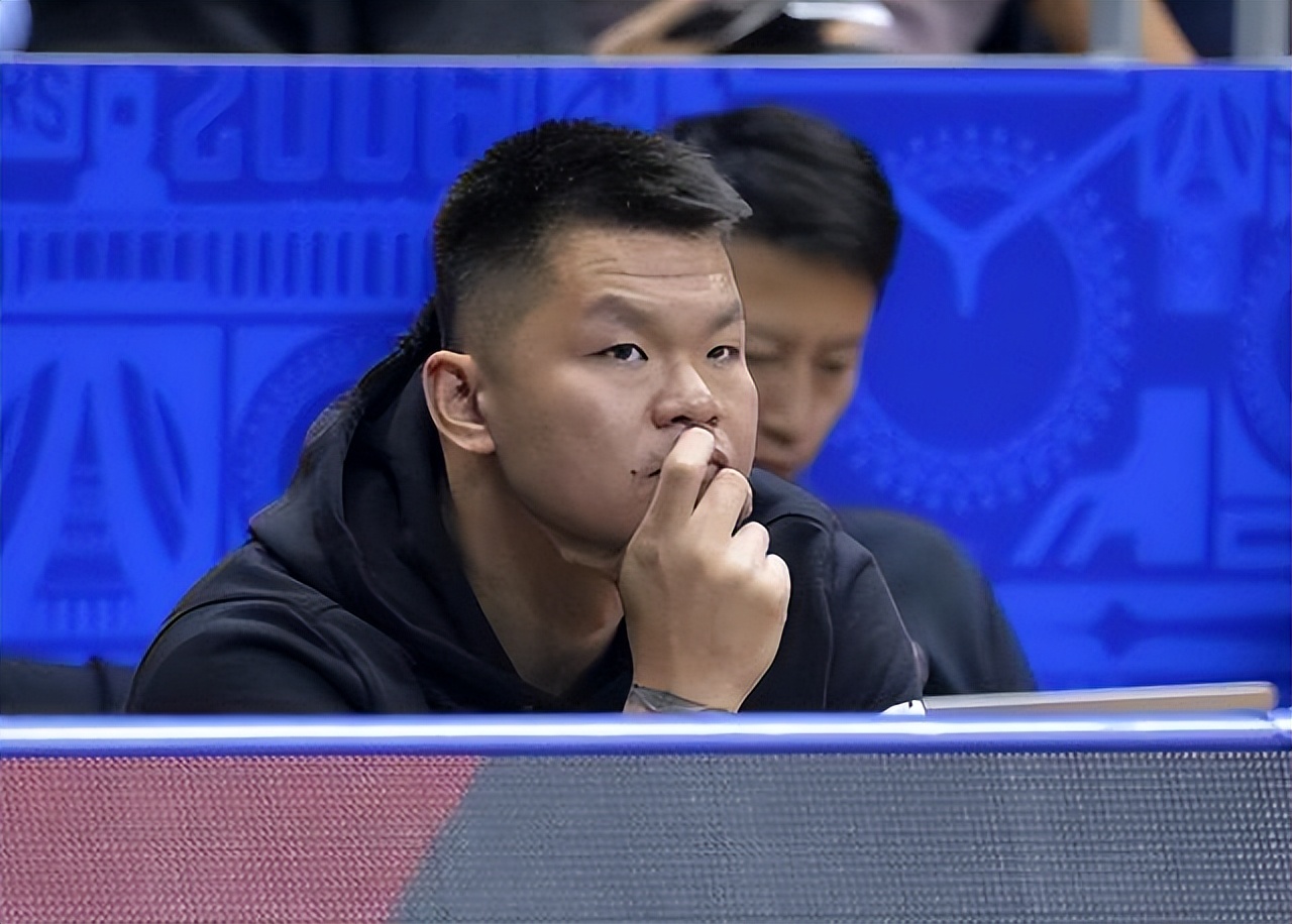 宏远超级外援朱芳雨,朱芳雨广东宏远试训第三外援