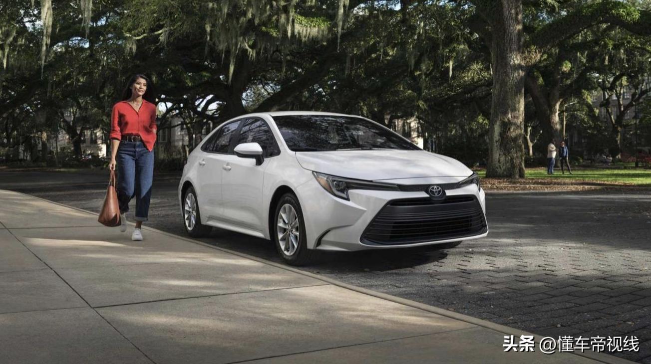 2020款丰田卡罗拉和朗逸怎么选,新款轩逸新款朗逸