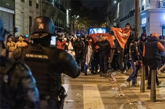 2018足球法国对哥伦比亚,法国2比0淘汰摩洛哥