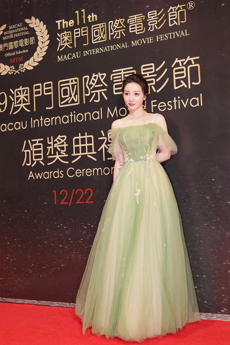 是性感惹的祸？还是追求名利太过心急？这五位女星各有各的苦衷