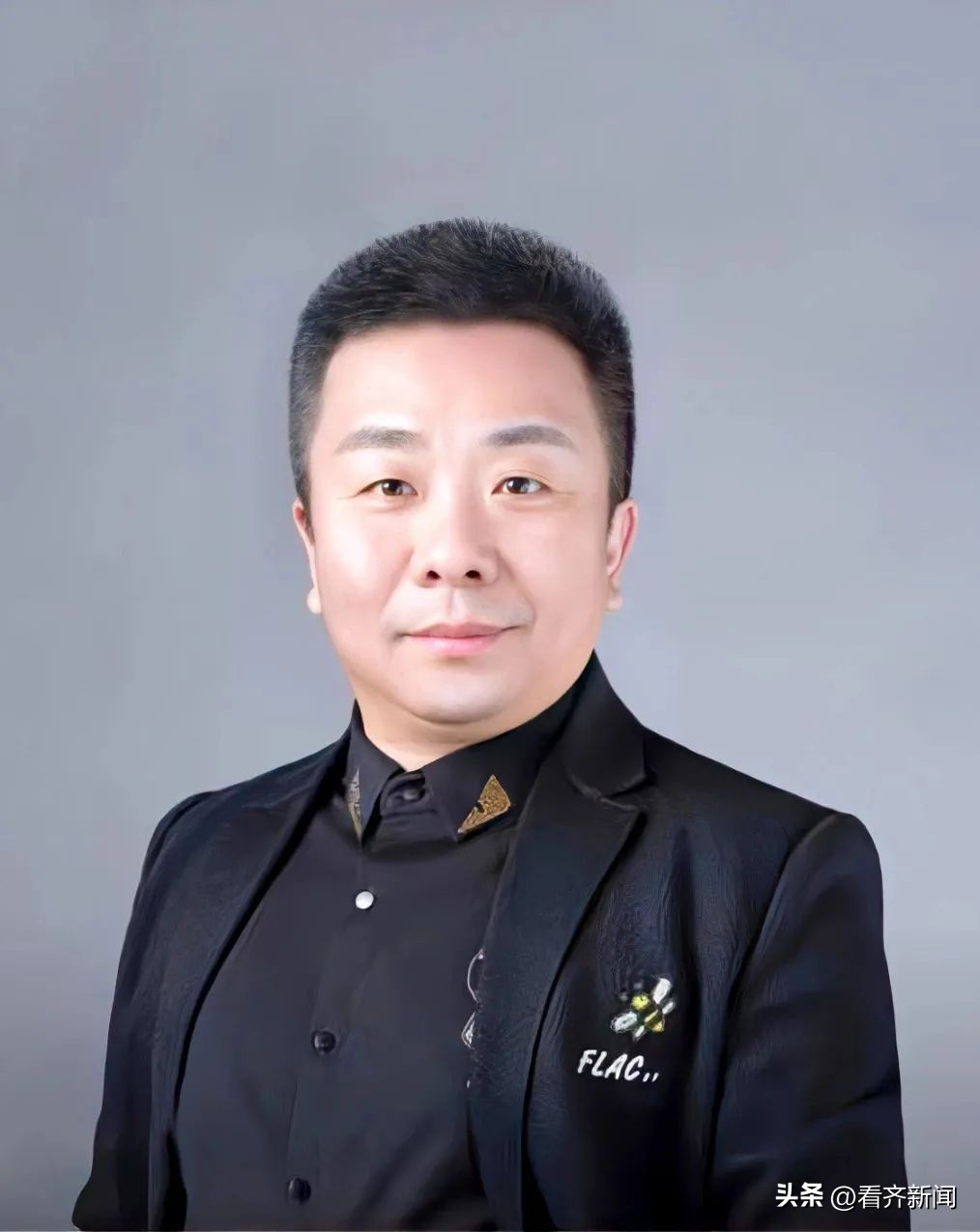 榻愰綈鍝堝皵琛℃按绉佺珛楂樹腑,榻愰綈鍝堝皵琛℃按楂樹腑