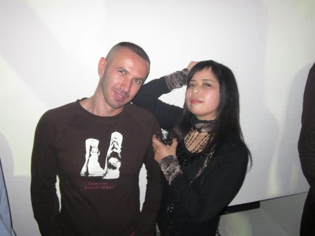 浙江农家女在塞尔维亚十年创业，经历了偷渡打工经商未婚生子