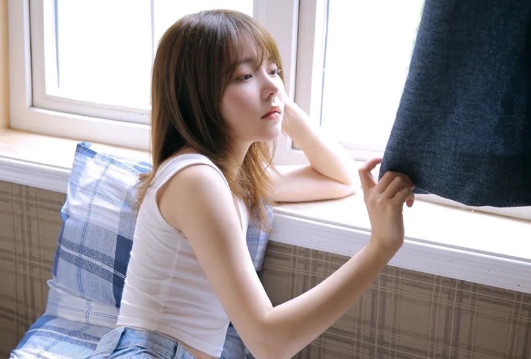 一般和女生聊天开场白怎么聊的,如何和女生聊天的开场白