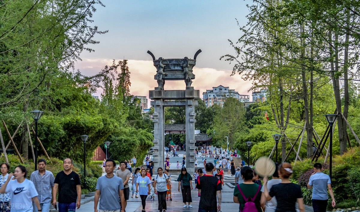 成都景点免费门票一览表,成都附近公园免费景点推荐