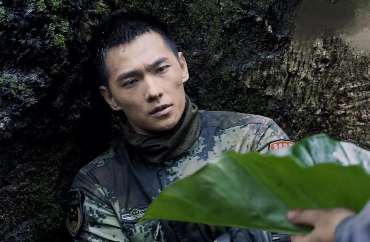 特战荣耀冷静是整容了吗,特战荣耀冷静