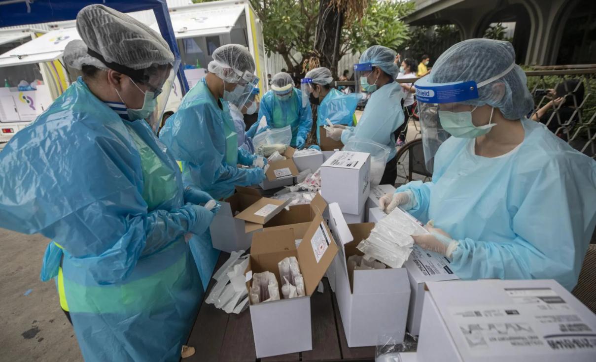 印度警察硬核执法现象,印度警察对高个子执法