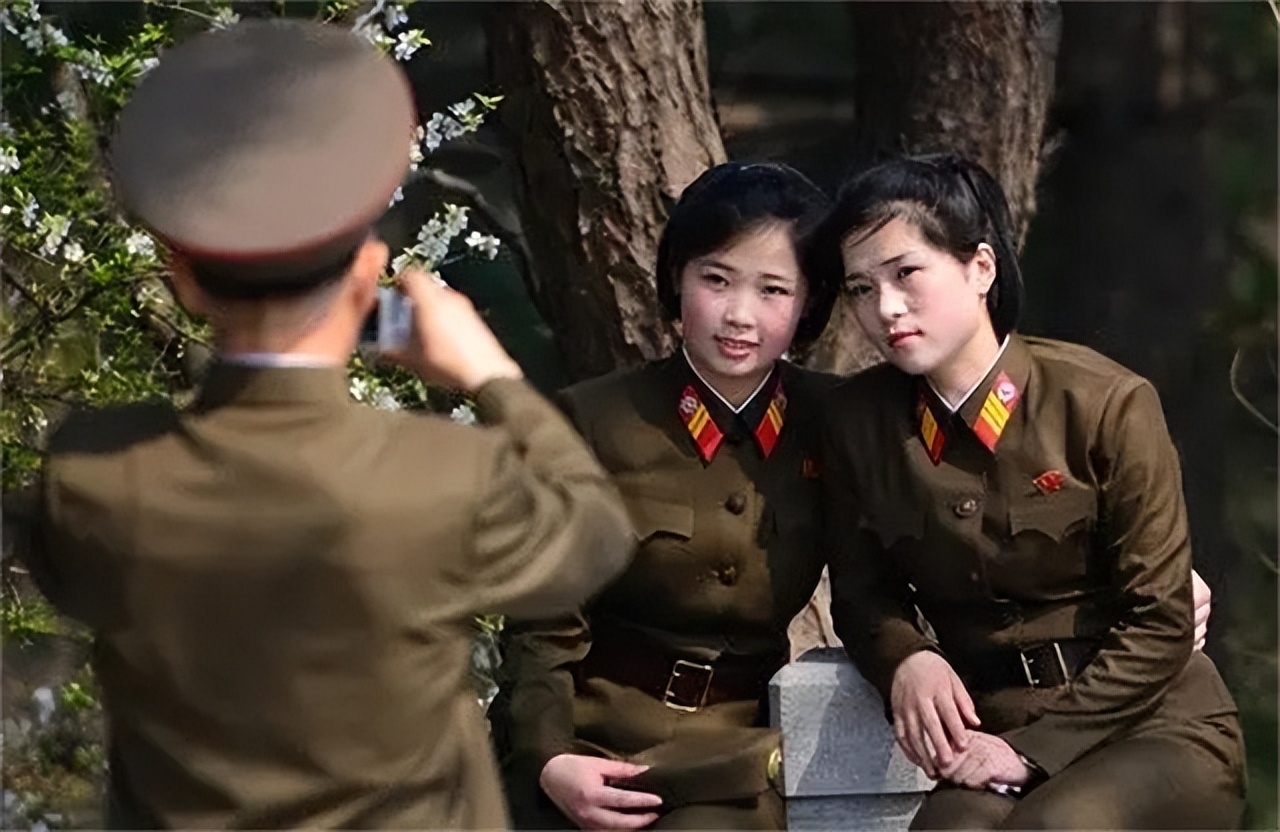 朝鲜看中国的视角,真正的朝鲜是什么样的