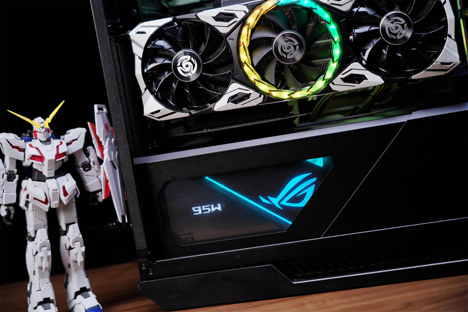 万事俱备，只等40系显卡上市，ROGTHOR1000PLATINUMII电源分享